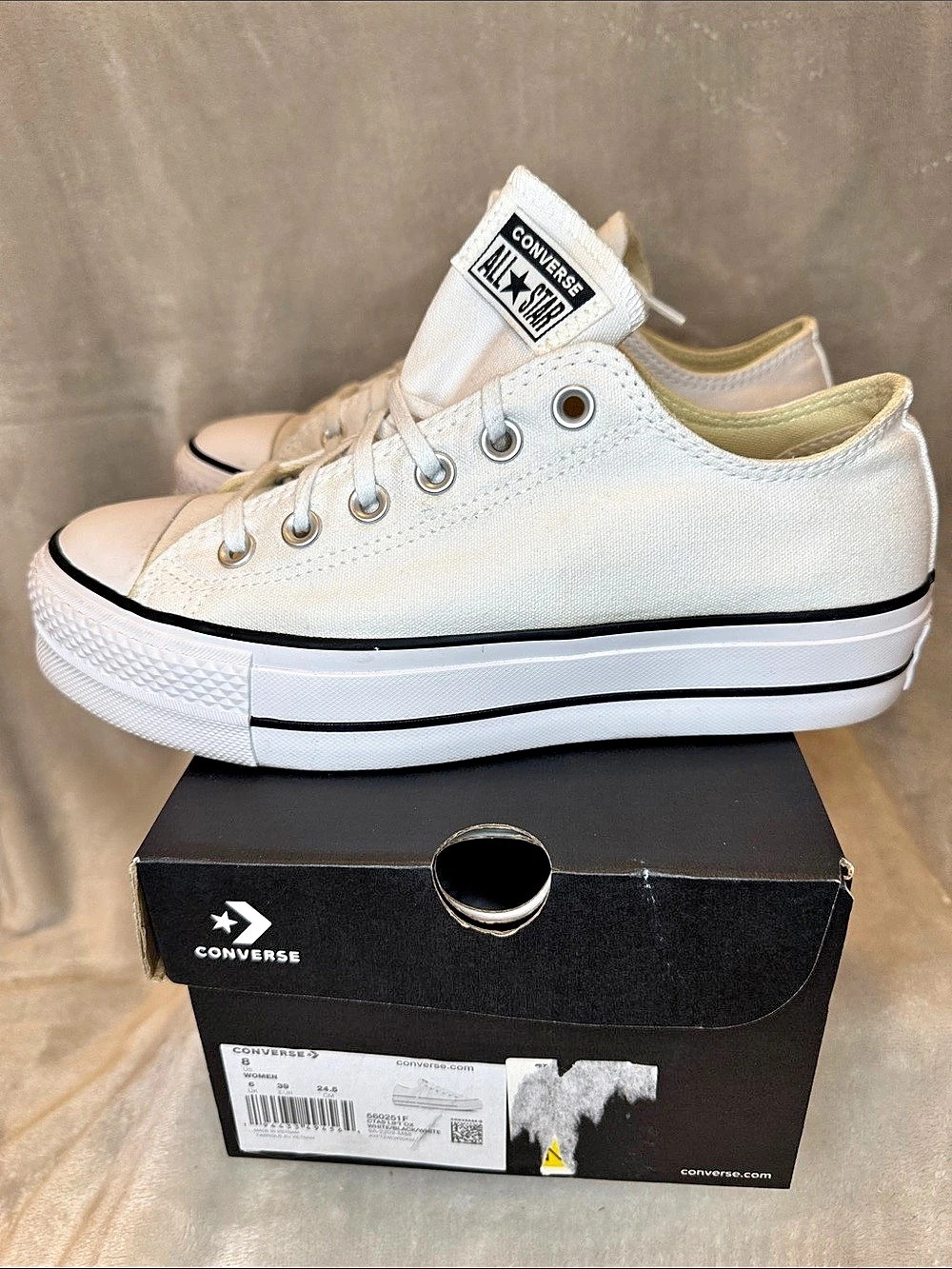 Converse Chuck Taylor All Star Lift Ox Platform Sneakers White US 8 Like New